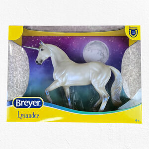 Breyer Freedom Series Lysander White Silver Unicorn Hand Painted Horse Figure
